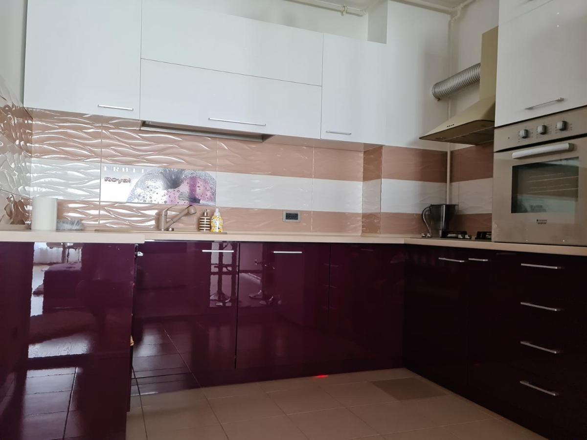 Premium Apartment Isaran Брашов Экстерьер фото