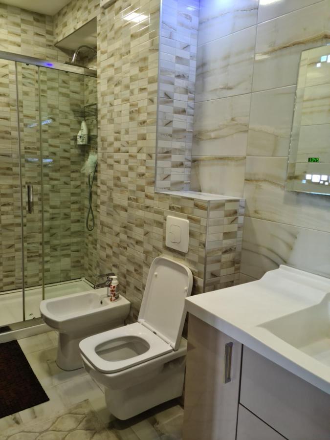 Premium Apartment Isaran Брашов Экстерьер фото